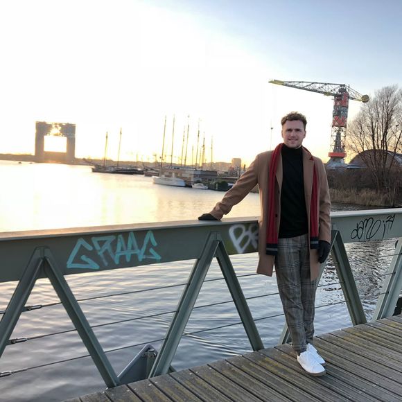 Meet your Posher, Jacob - Picture 1 of 1